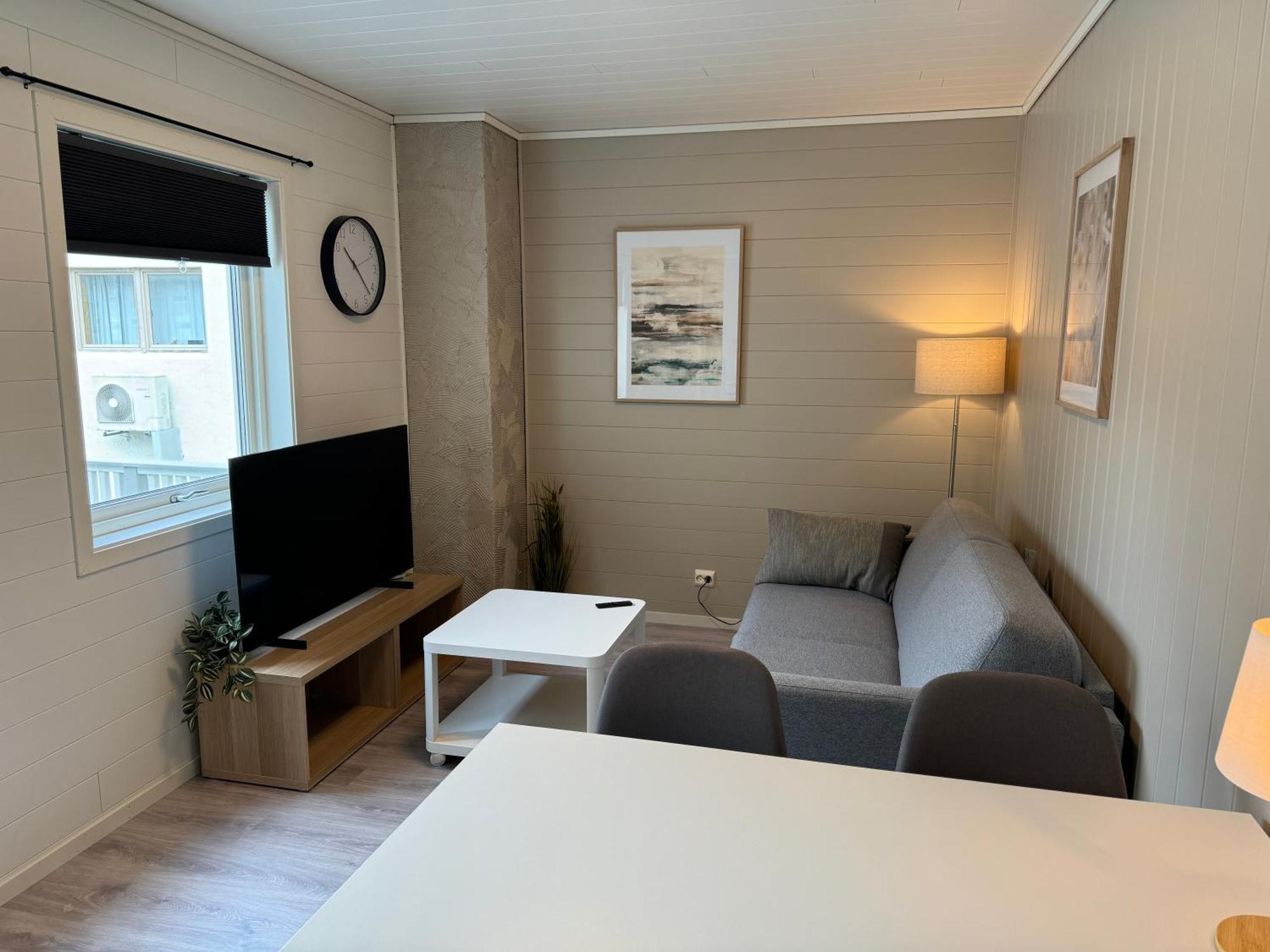 Small Apartment In The Harbour Of Jørpeland Extérieur photo